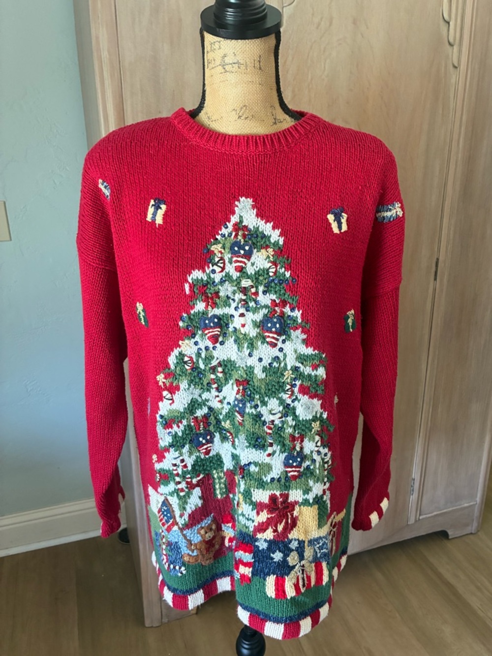 Vintage 90’s Red Christmas tree Sweater Women's Large Embellished